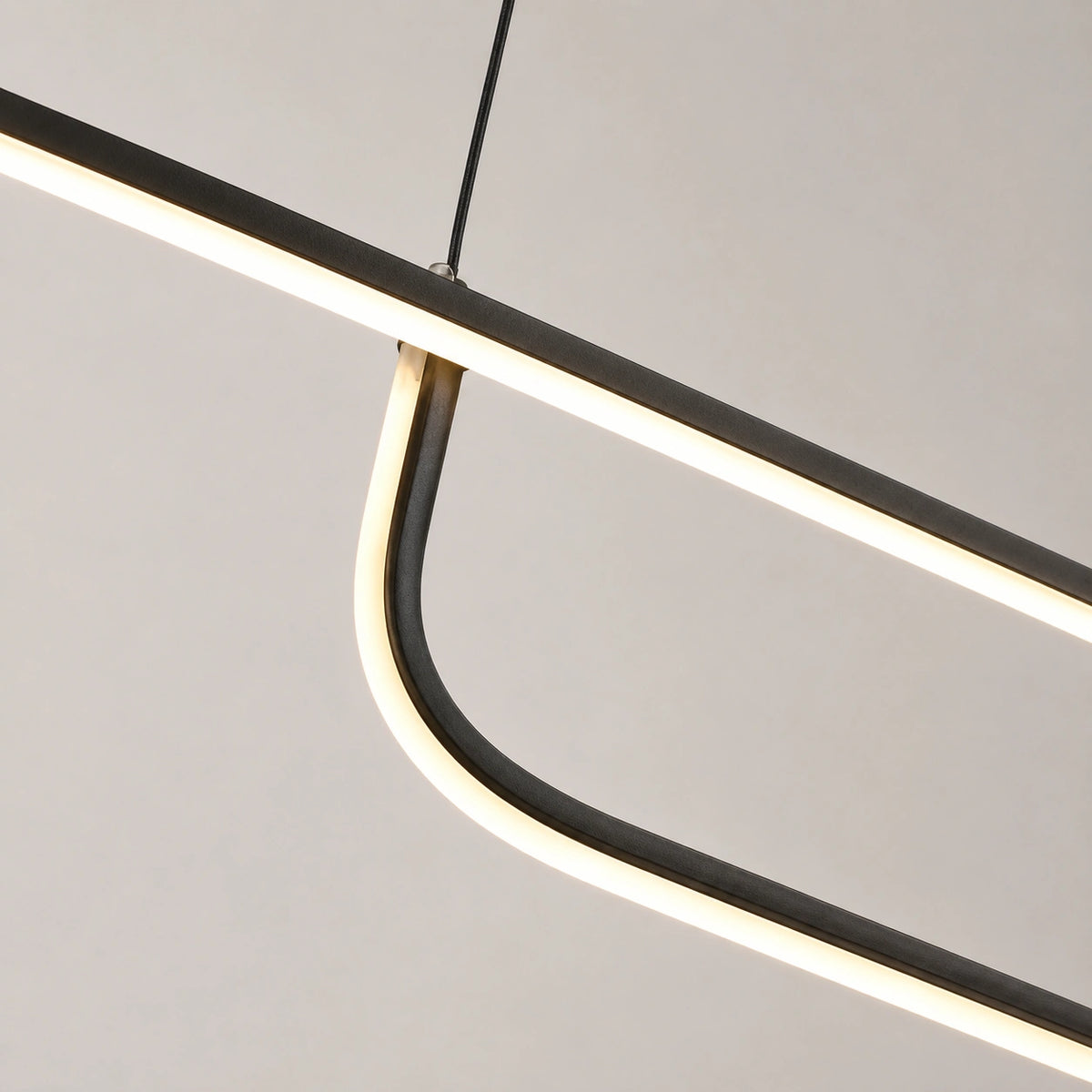 Suspension LED Moderne Noir | Lustre Design Salle à Manger