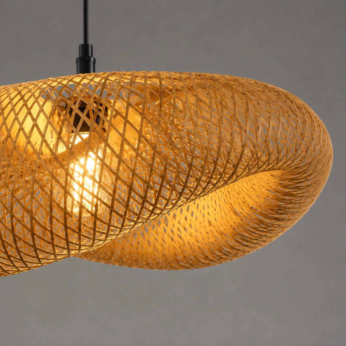 Lustre en rotin artisanal | Maya
