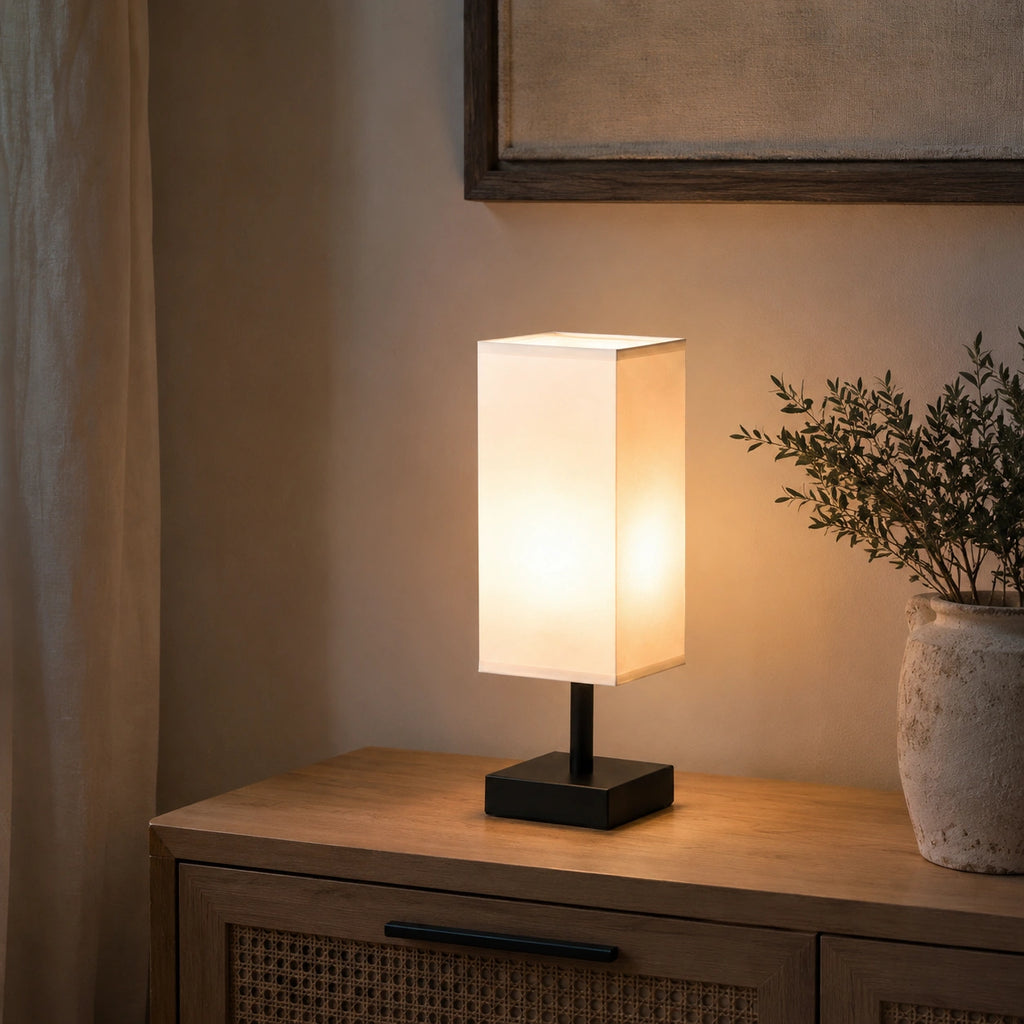 Lampe de Chevet Moderne en Tissu et Métal Noir – Éclairage LED Élégant - LINOR