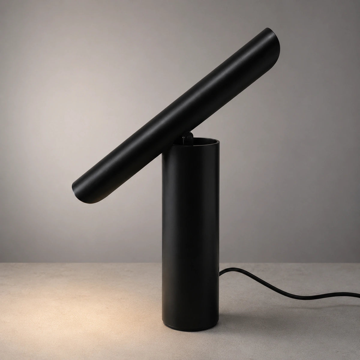 Lampe de Table LED Design en Métal Coloré – Éclairage Décoratif Moderne - VINNY