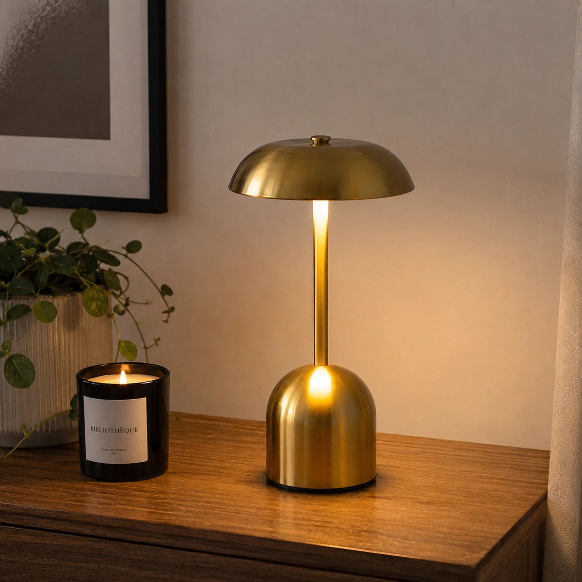 Lampe de Table LED Rechargeable en Métal Dorée – Lampe Tactile Dimmable