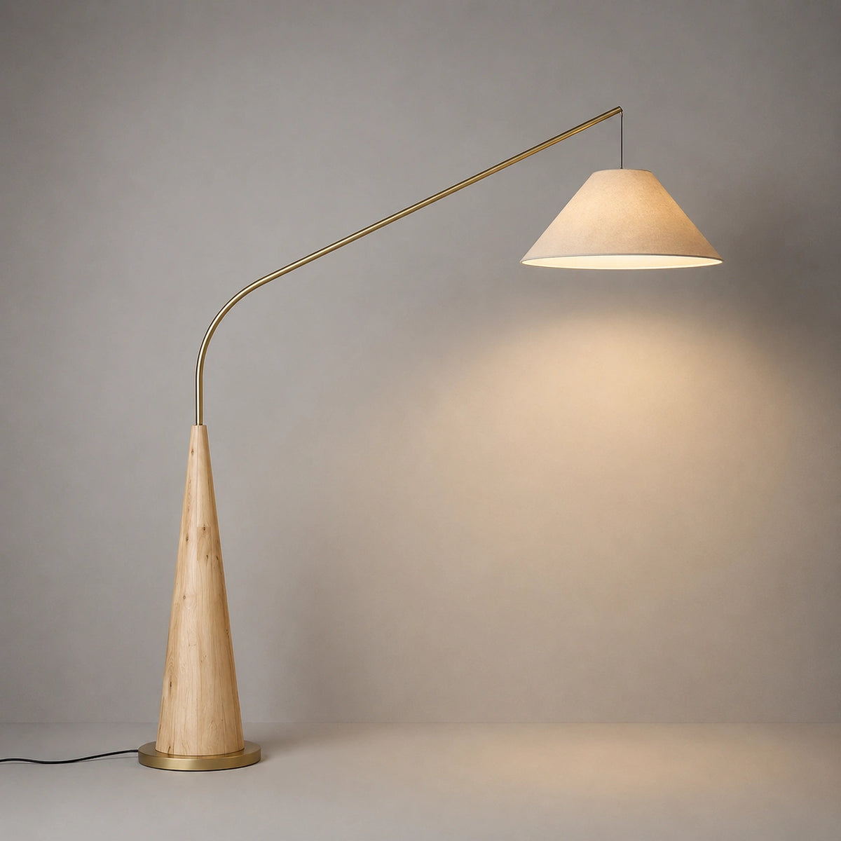 Lampadaire Arc en Bois Noyer – Luminaire Minimaliste avec Abat-Jour Tissu⎥Bellani
