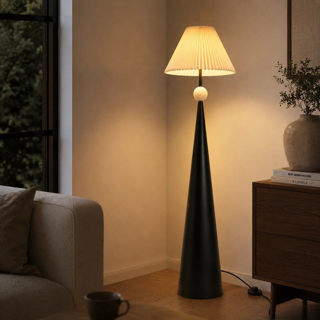 Lampadaire Japandi en Tissu et Métal Noir – Éclairage d'Ambiance Design │ HIKARI