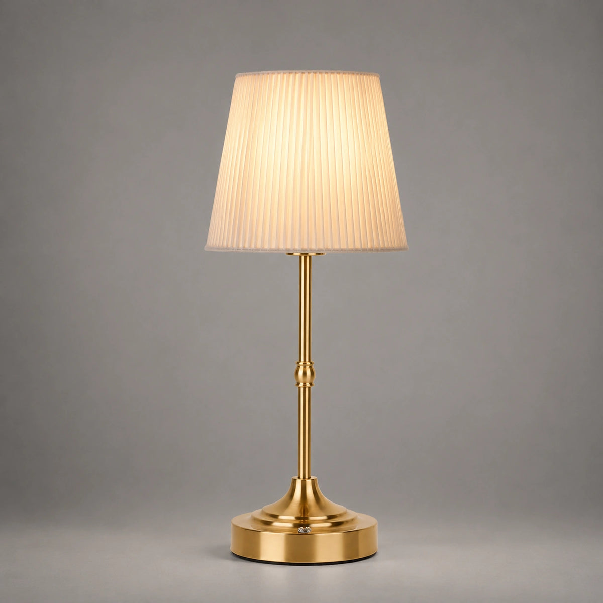 Lampe de Table LED Rechargeable Sans Fil – Abat-Jour Tissu et Base Dorée
