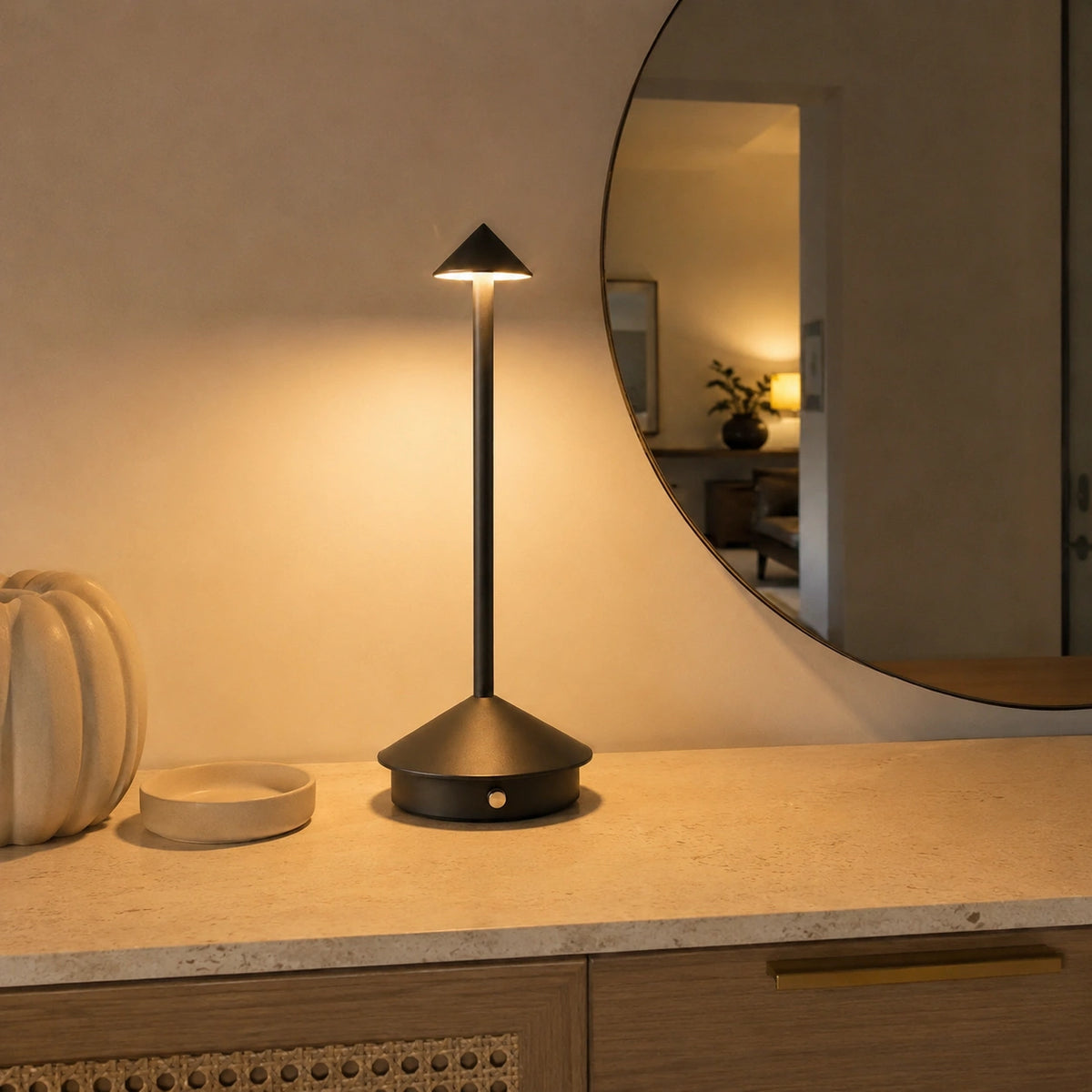Lampe de Table Rechargeable Sans Fil LED – Éclairage Tactile Dimmable en Aluminium