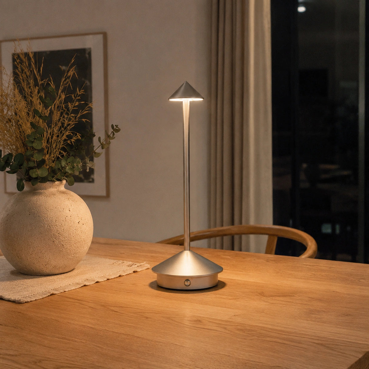 Lampe de Table Rechargeable Sans Fil LED – Éclairage Tactile Dimmable en Aluminium